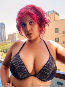 Part 2 of my balcony pics with a little more revealed this time around