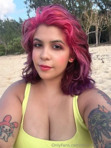 Plenty of more photosets and content coming your way part 1