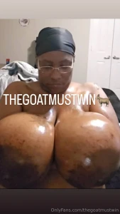 Dede 40n match made in heaven breast play part 1