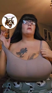 Boob shakers witchy1985