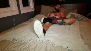 New video get in bed with me and worship my huge feet tip me if you