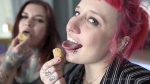 Stuffing each other faces with my boo little fun preview of all the