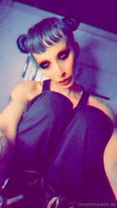 Hey hey i m just popping in to say please subscribe to my premium