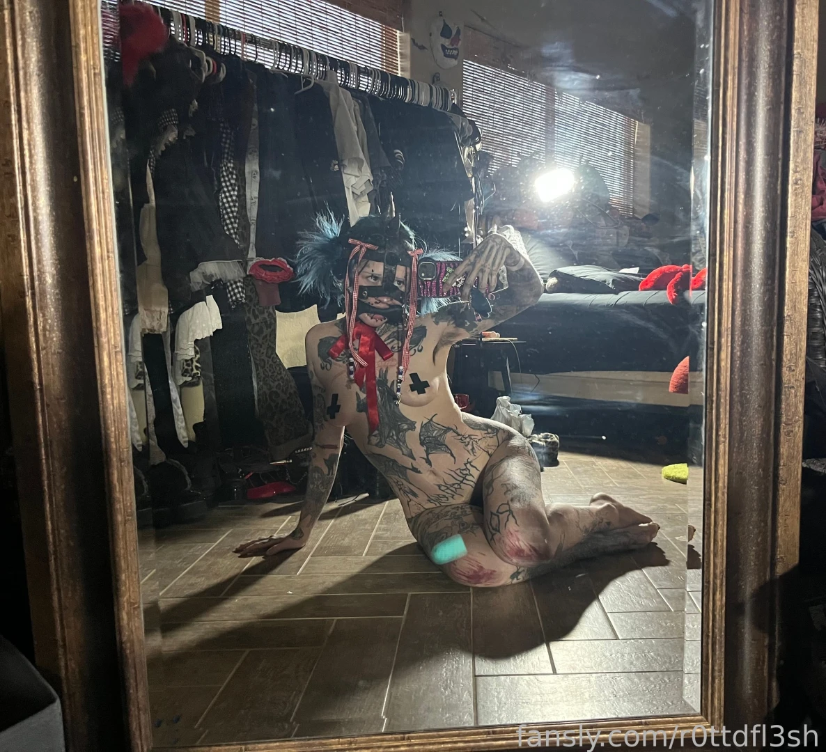 Do u like me in a mask or do u like seeing my pretty face part 2 