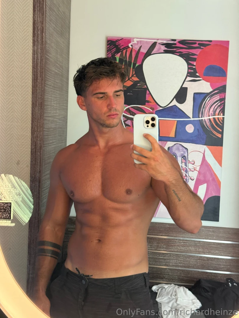 Nevermind the art in the background i already know what you re really 