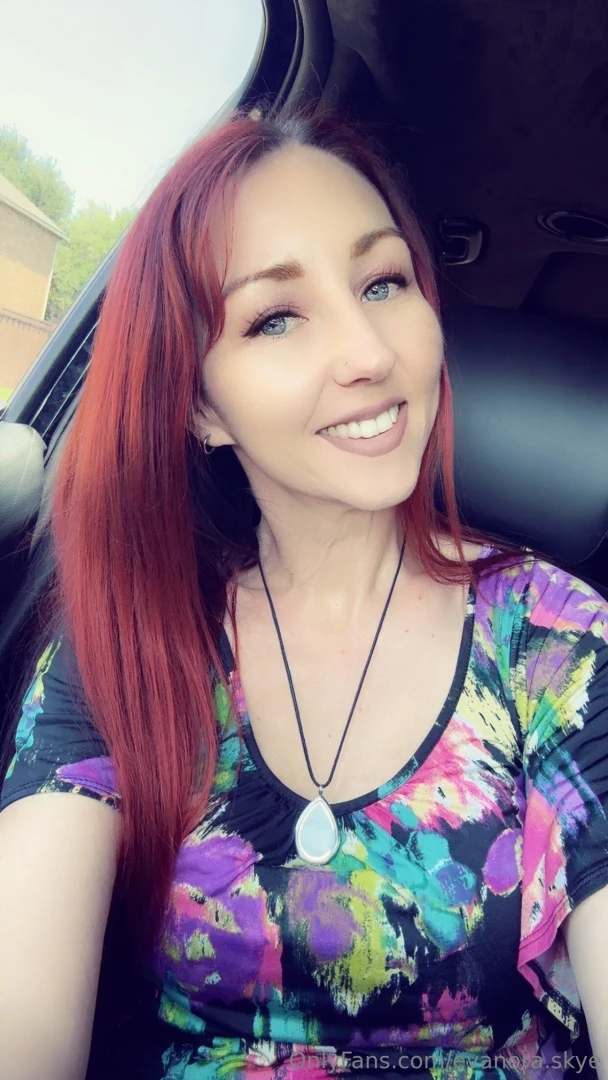 A smile that ll make you weak 