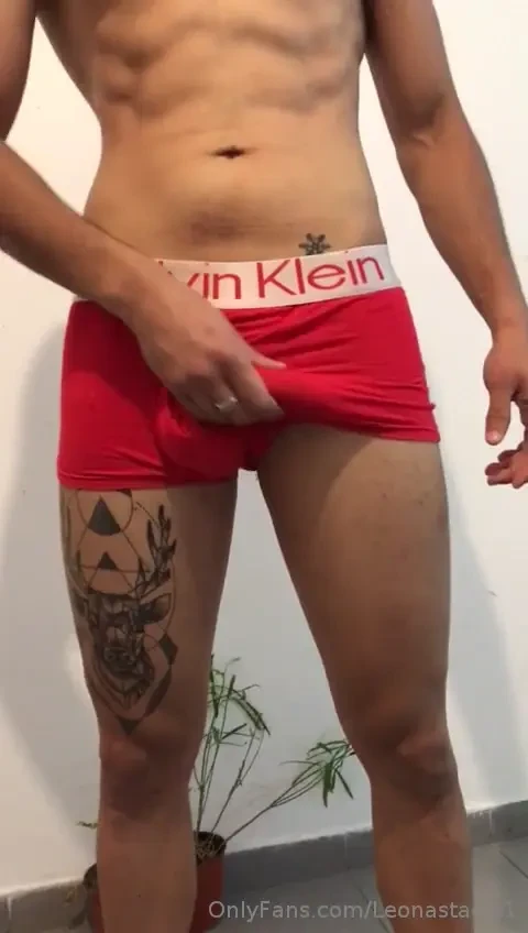 Quien me ayuda a pararlo 