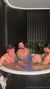 Todo queda entre amigos