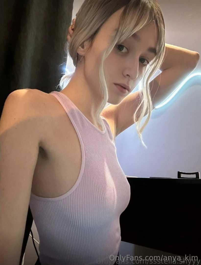 Stella_moorr3 your fav online girlfriend sexy body amp horny mood she part 121 