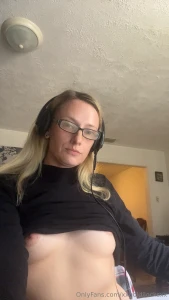 Anyone want me to go live today or tonight