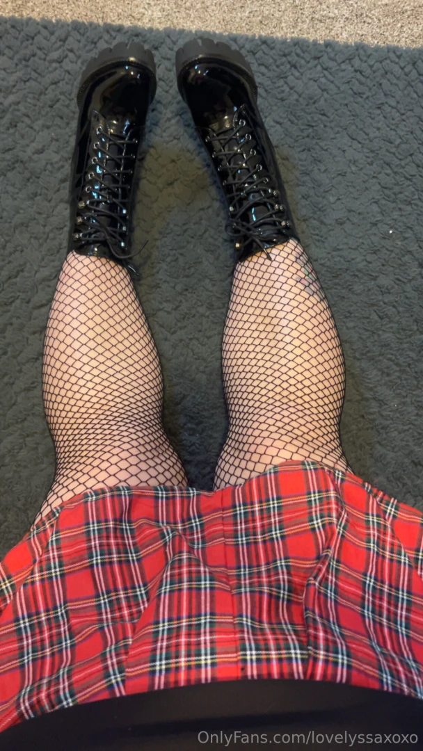 Fishnets and boots part 1 