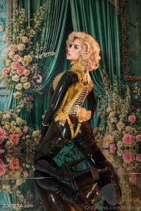 Charming seductress part 35