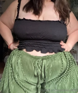 Comfy lola come cuddle part 1