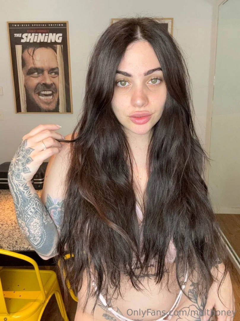 Happy monday i wish you a week full of desire pleasure and lots of 