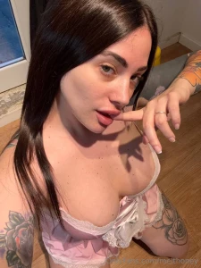 Ready to pull my hair fill me with kisses and fuck me really hard