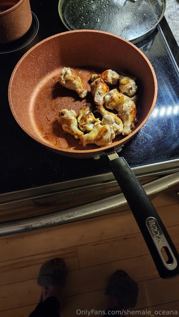 Proteins again 500g chicken just some pepper done 