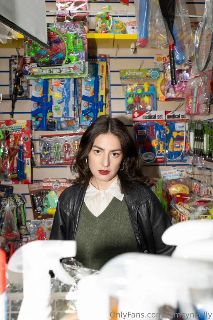 Taking tips cause it s my birthday how old do you think i am 