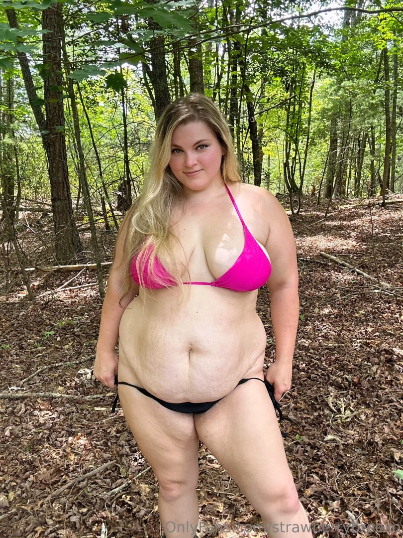 Nature loves curves and i brought plenty 