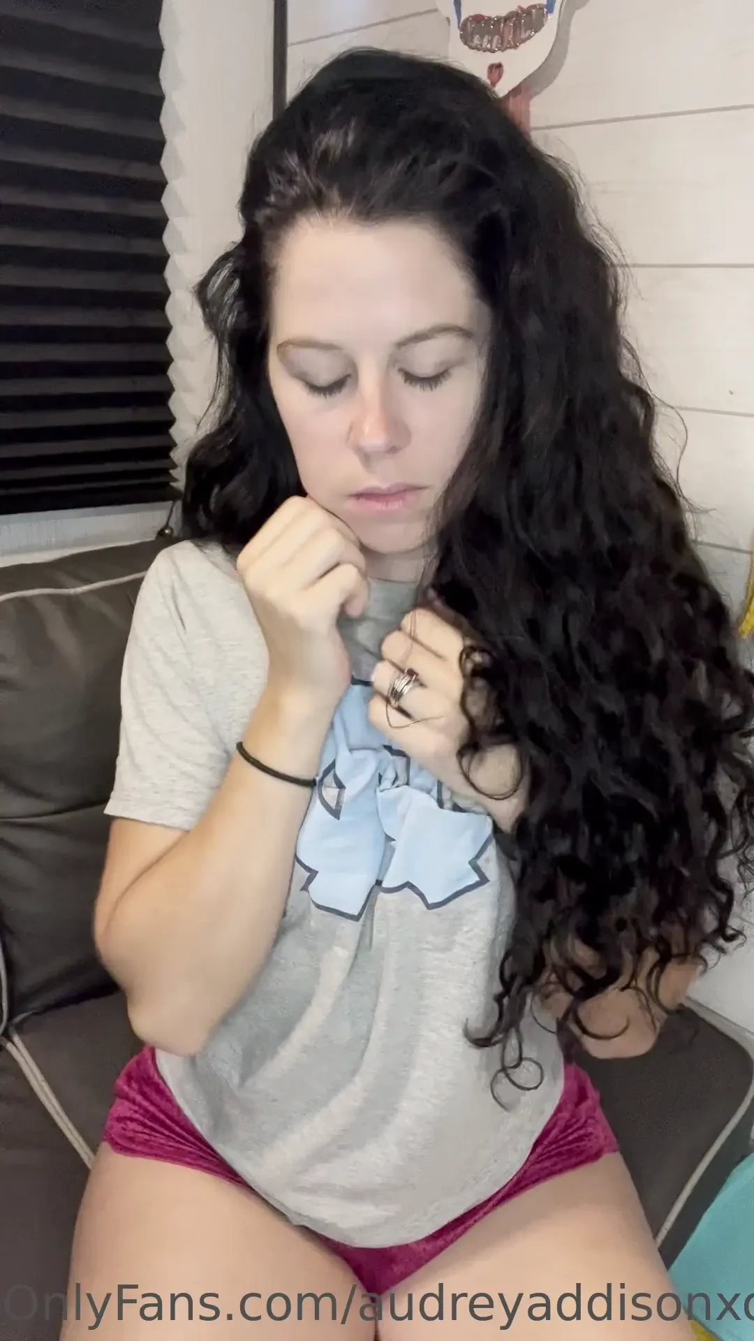 Momma takes full advantage of her alone time get naked with me on the 