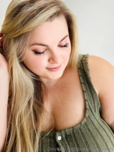 Yellow hour hit just right