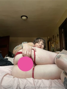 Hit me up for the full uncensored photoset