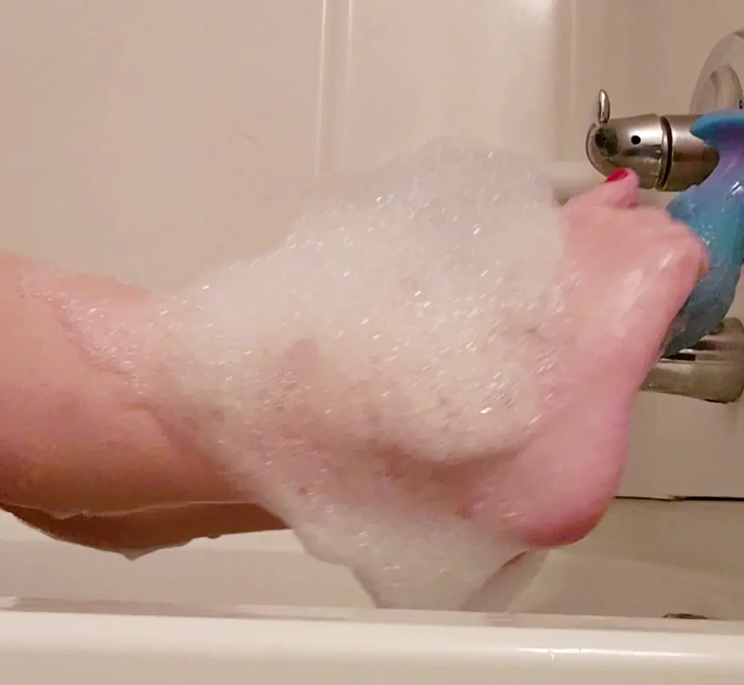 In case my newbies here welcome don t know i do lots of custom feet 