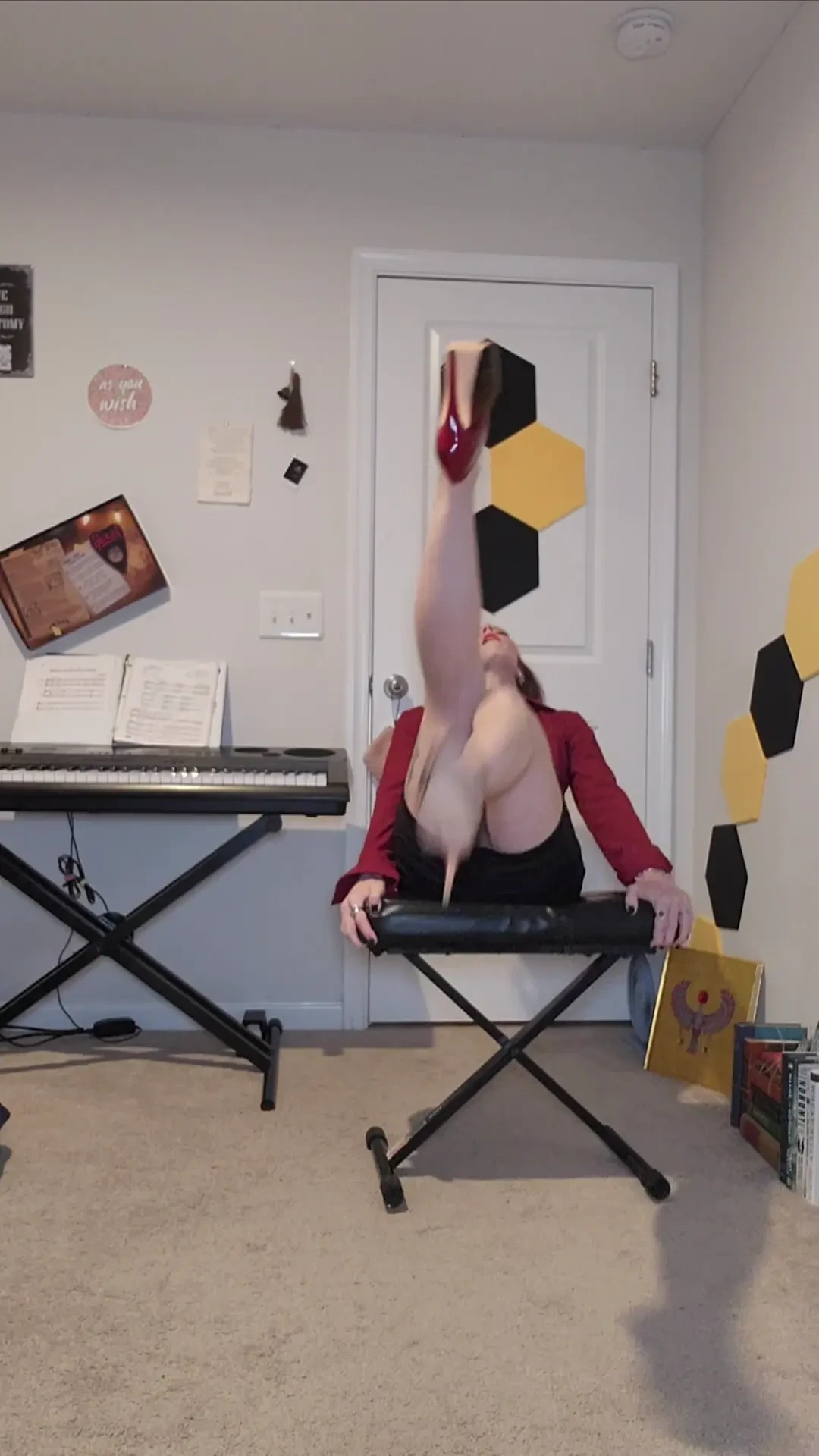 I hope ya ll have had an amazing weekend i ve got another blooper from 