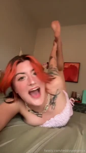 I m really flexible just in case you forgot fyp femme nonbinary feet