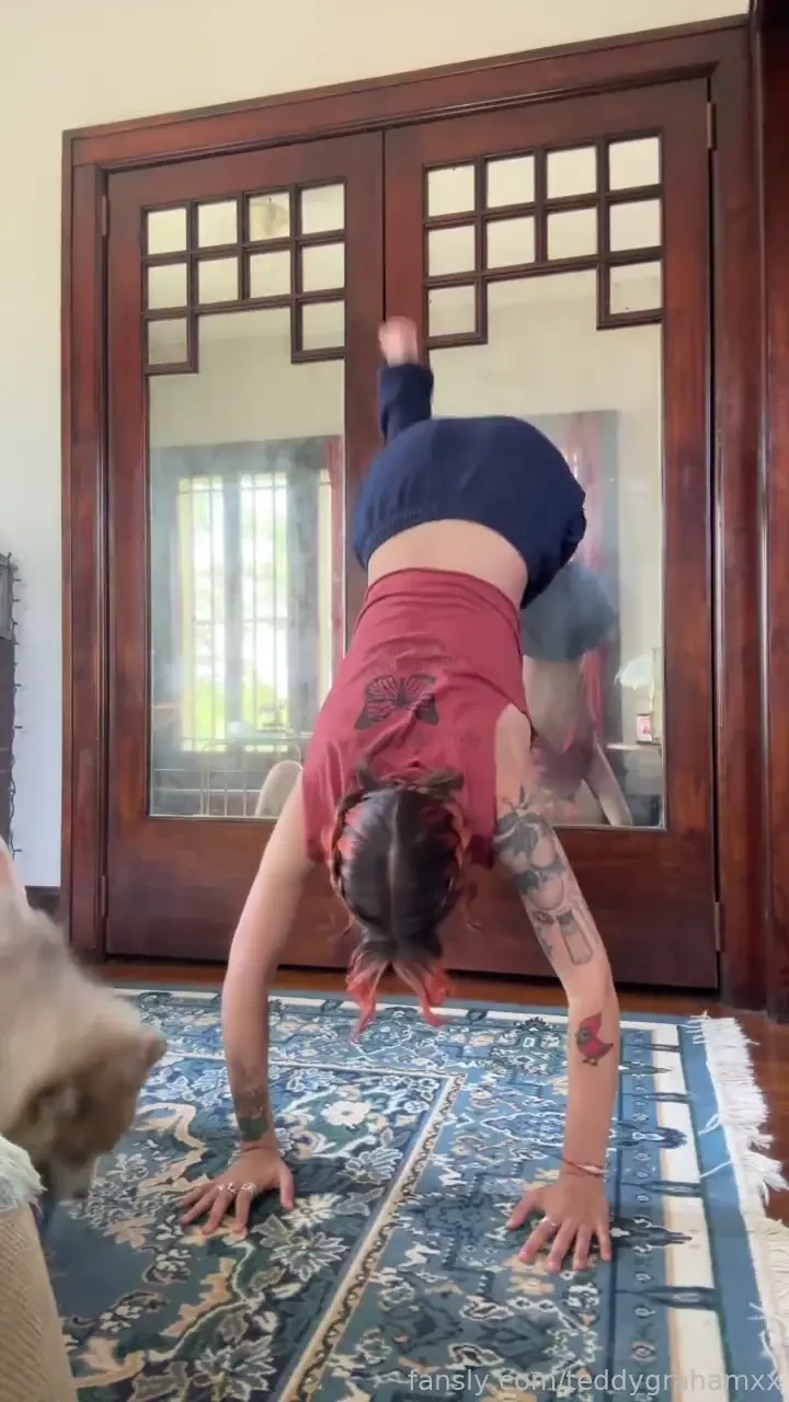 Ooops- did you catch that handstand nipslip boobs 