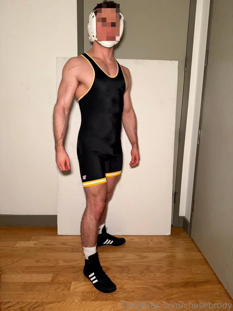 Pull my singlet down part 1 