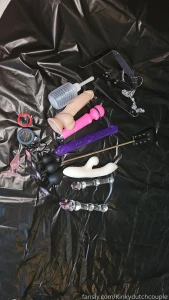 Just preparing for a night with my sissy i am gonna strech out his