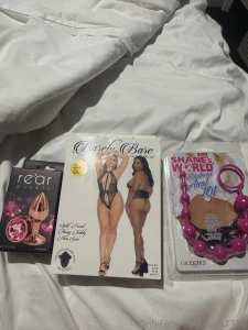 Got some new stuff while on vacation can t wait to try them out