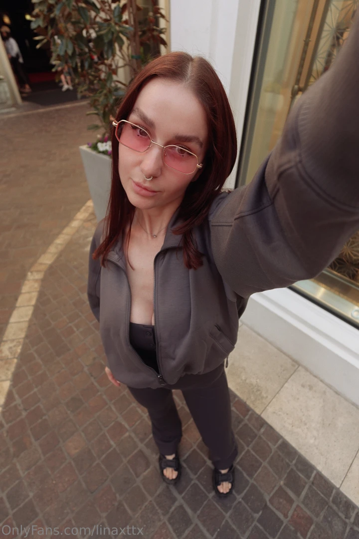 Caught that perfect moment weather mood and outfit all just clicked i 