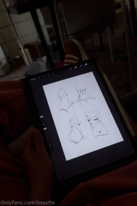 Work drained me a bit but i still managed to tease out a few sexy new part 1