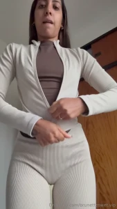 I love my new gym outfit it makes my butt stand up more or would you part 1