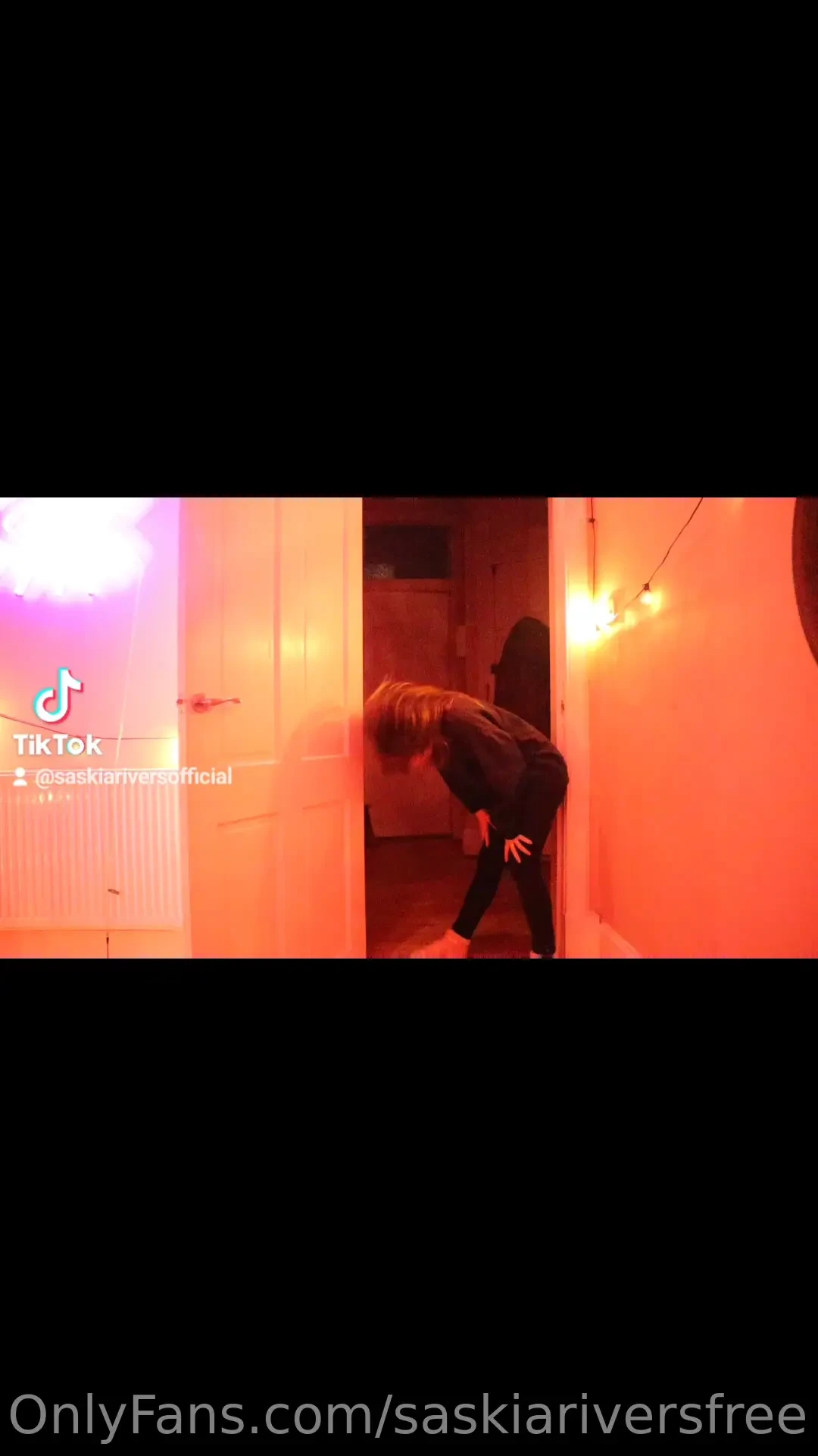 Thigh high boots or ankle boots 