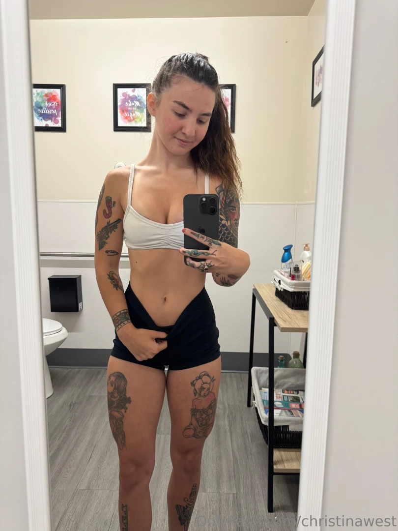 Do you love gym girls 