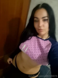 Me vengo arribota cuando me quedo sola