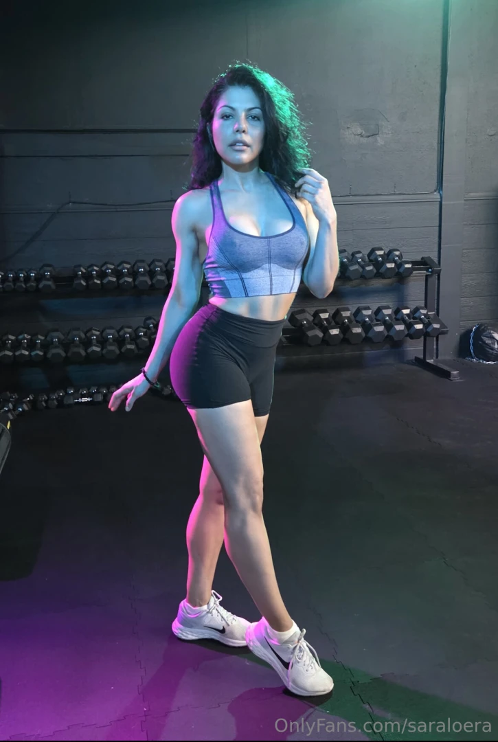 I ve always loved those super skinny models in the early 2000s like 