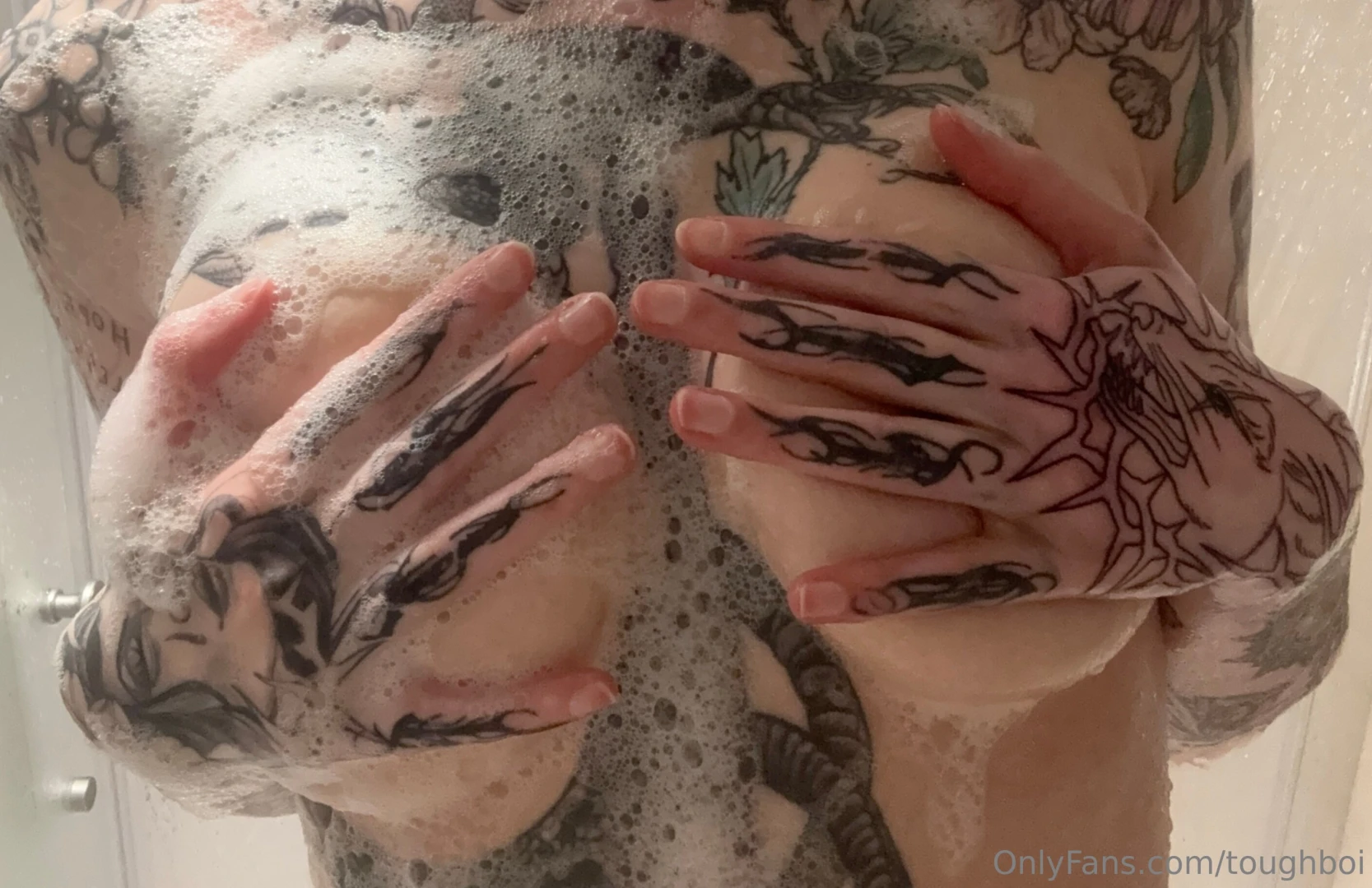 New hand tattoo lines down colour and shading next month 