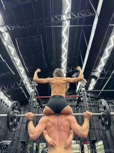 Would you be able to squat me like this