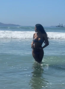 Check your dms and unlock my new baddie set part 1