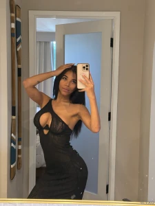 Honey check your dms at 6 00 pm your head and cock will explode with