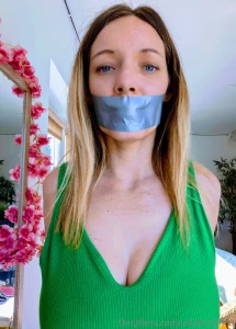 Hello envoi moi un mp pour toute demande de photos ou vid os