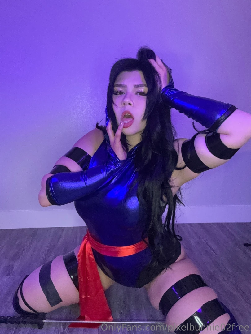 Getting ready to distract venom 