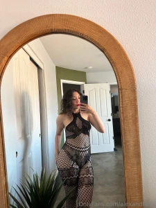 Happy humpday part 931