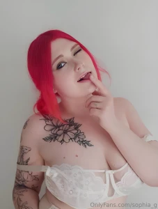 Foxyarty1 her natural boobs are waiting for you believe she has part 46