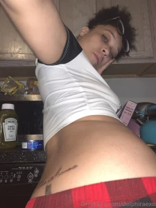 Lil selfie while cooking