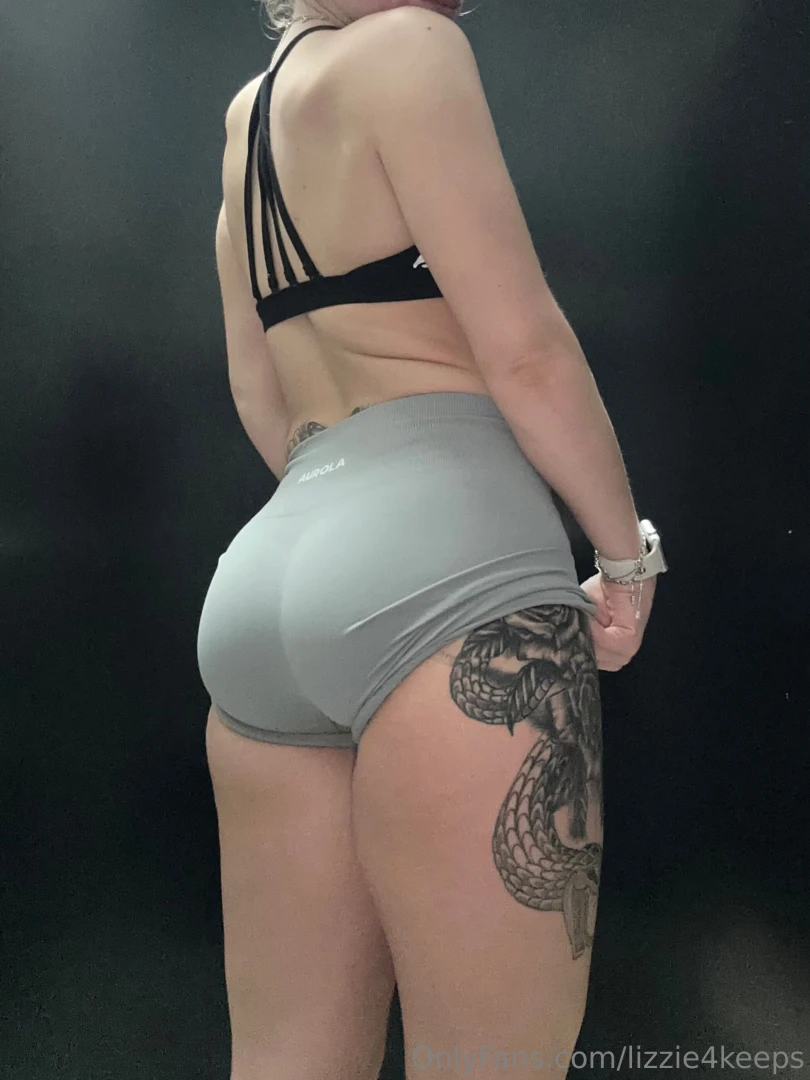 If this photo had sound what do you think i was saying 