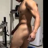 nakedmusclestud